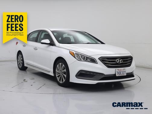 White 2015 Hyundai SONATA Sport
