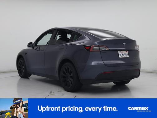 Gray 2022 Tesla Model Y Long Range