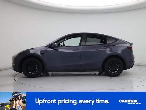 Gray 2022 Tesla Model Y Long Range