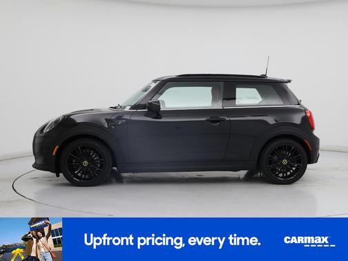 2023 MINI SE Hardtop SE