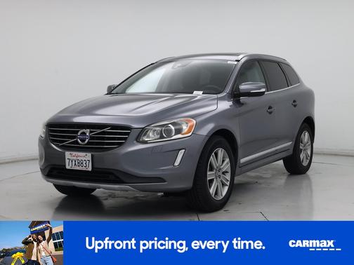 Gray 2017 Volvo XC60 T5 Inscription