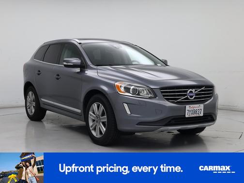 Gray 2017 Volvo XC60 T5 Inscription