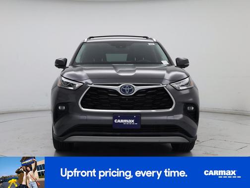 2023 Toyota Highlander Hybrid Platinum