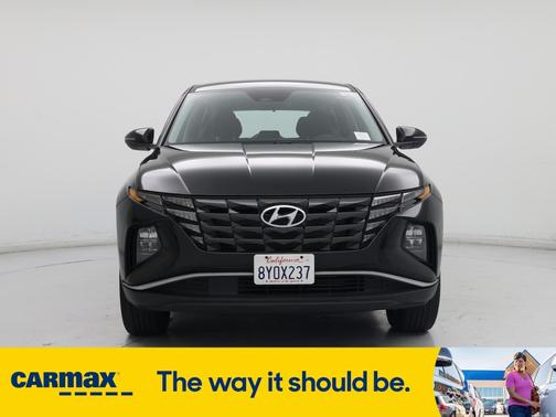 2022 Hyundai TUCSON SE