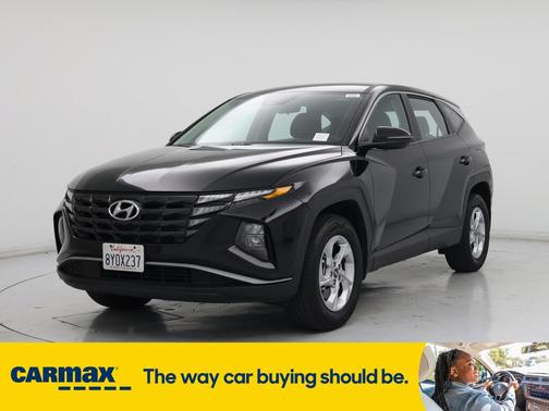 2022 Hyundai TUCSON SE