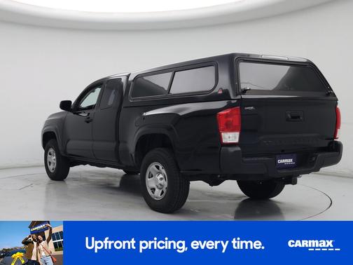 2017 Toyota Tacoma SR