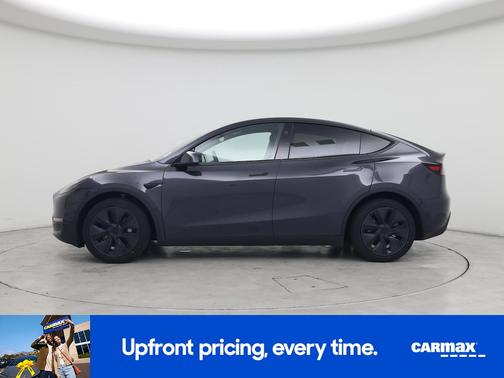 Gray 2025 Tesla Model Y Long Range