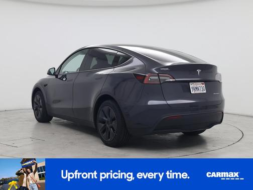 Gray 2025 Tesla Model Y Long Range