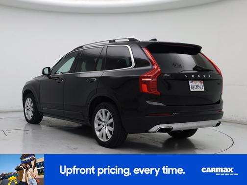 2016 Volvo XC90 T5 Momentum