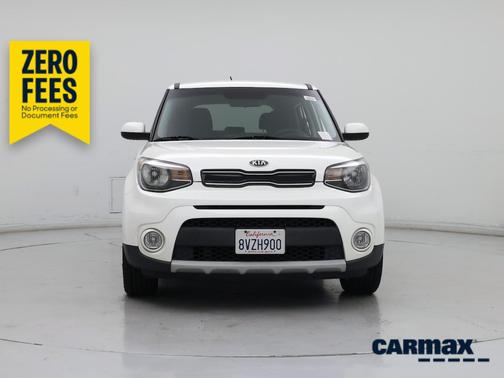 White 2019 Kia Soul +