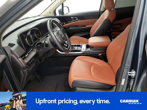 2022 Kia Carnival SX