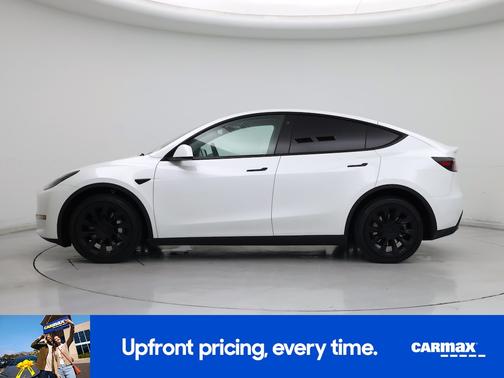 White 2023 Tesla Model Y Long Range
