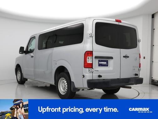 2016 Nissan NV Passenger NV3500 HD SV
