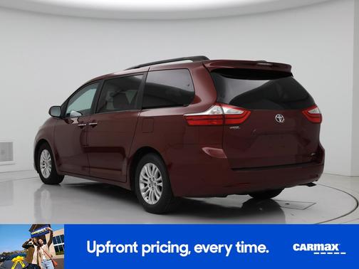 2016 Toyota Sienna XLE