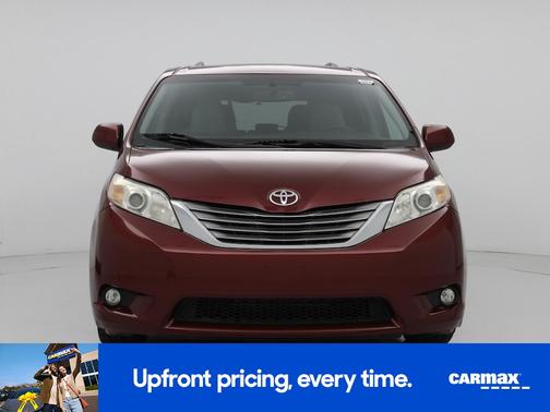 2016 Toyota Sienna XLE