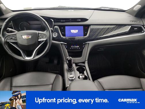 2024 Cadillac XT6 Luxury