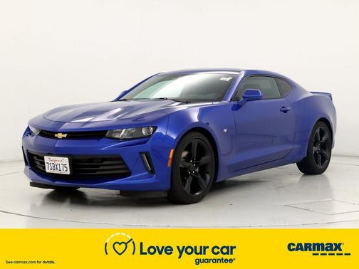 Photo 4 of 25 of 2016 Chevrolet Camaro 2LT