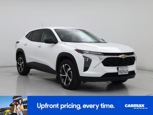 White 2024 Chevrolet Trax LS
