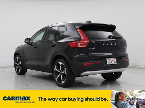 2019 Volvo XC40 T5 Momentum