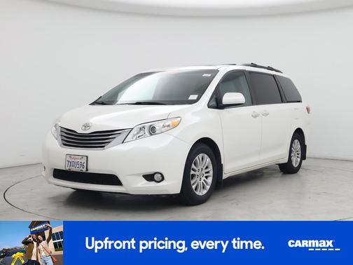 2017 Toyota Sienna XLE