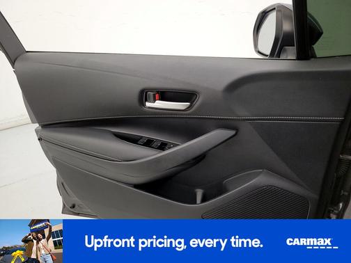 2022 Toyota Corolla Hatchback SE