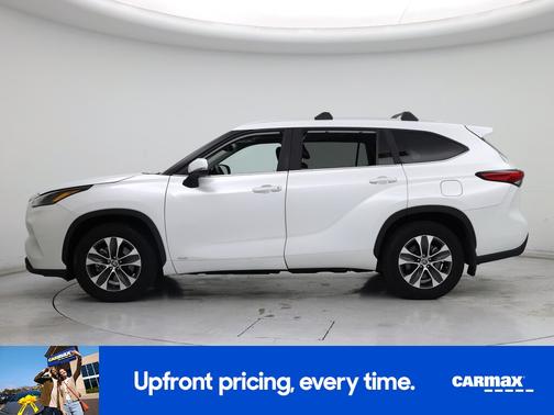 2023 Toyota Highlander Hybrid XLE