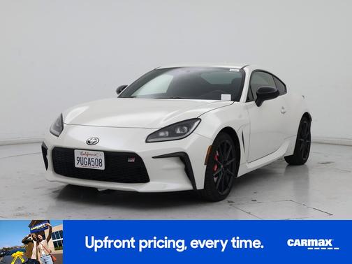 2025 Toyota GR86 Premium