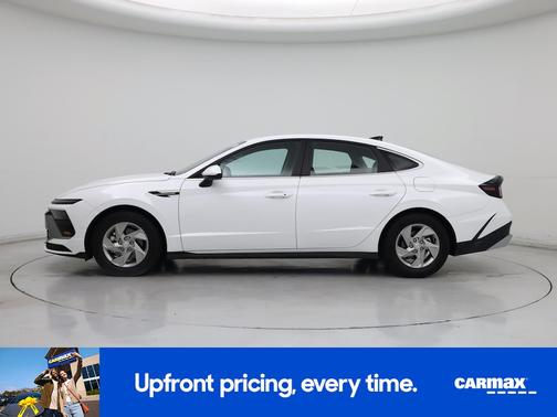 White 2025 Hyundai SONATA SE
