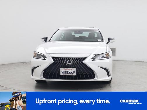 White 2025 Lexus ES 350