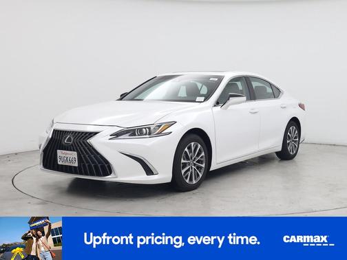 White 2025 Lexus ES 350