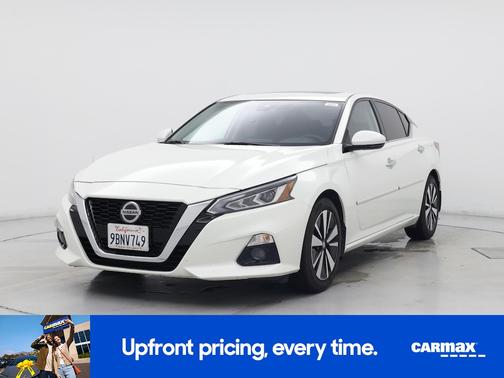 White 2021 Nissan Altima SL