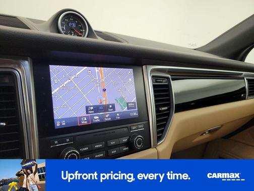 White 2018 Porsche Macan Sport Edition