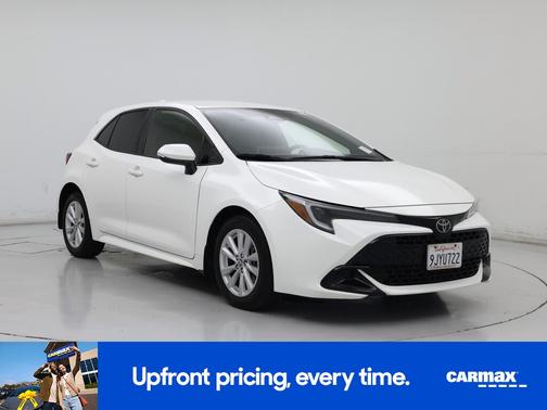White 2024 Toyota Corolla Hatchback SE