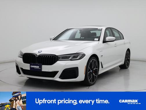 White 2023 BMW 530e