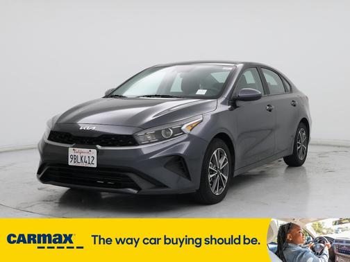 2022 Kia Forte FE