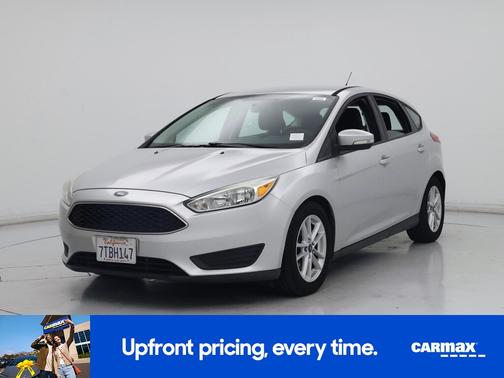 Silver 2015 Ford Focus SE