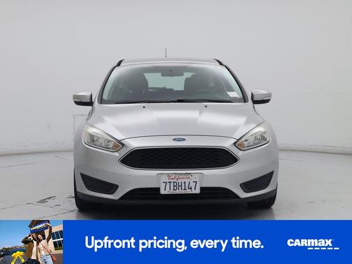 Silver 2015 Ford Focus SE