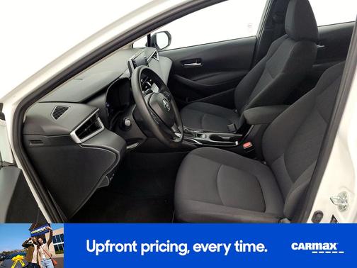 White 2021 Toyota Corolla LE