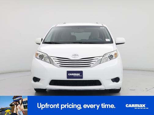 2017 Toyota Sienna LE