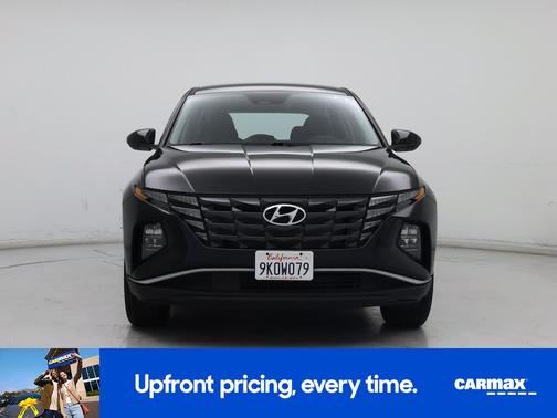 Black 2024 Hyundai TUCSON SE