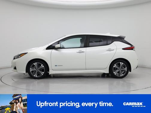 White 2019 Nissan Leaf SV