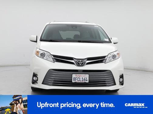 2018 Toyota Sienna XLE