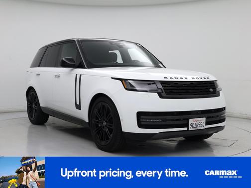 White 2024 Land Rover Range Rover SE