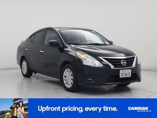 2015 Nissan Versa SV