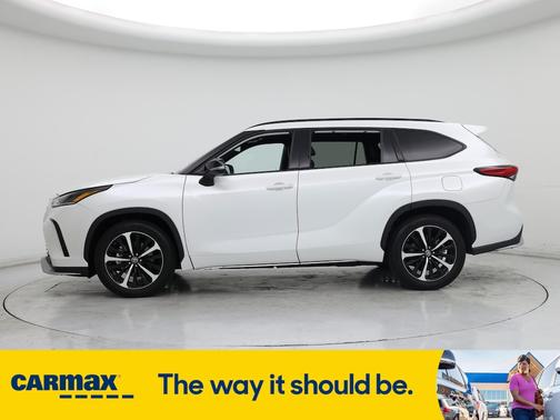 2022 Toyota Highlander XSE