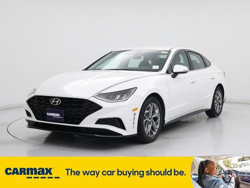 2022 Hyundai SONATA SEL