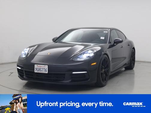 2017 Porsche Panamera 4