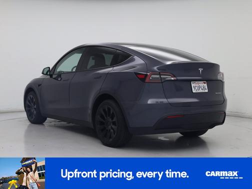 Gray 2022 Tesla Model Y Long Range