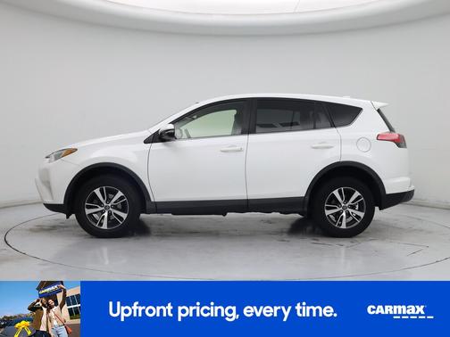 White 2018 Toyota RAV4 XLE
