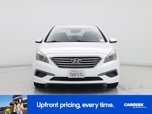 2017 Hyundai SONATA SE